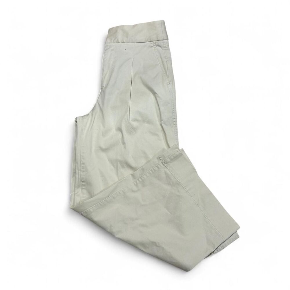 Gap Women's Cream and White Trousers